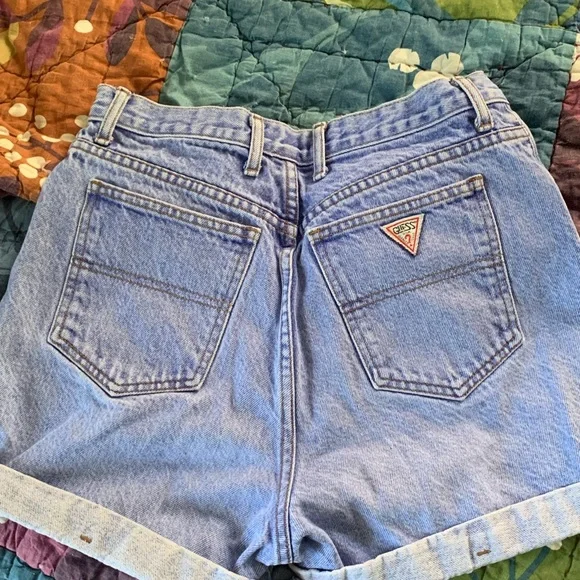 Vintage Guess Denim Shorts Size 31 - Picture 2 of 3